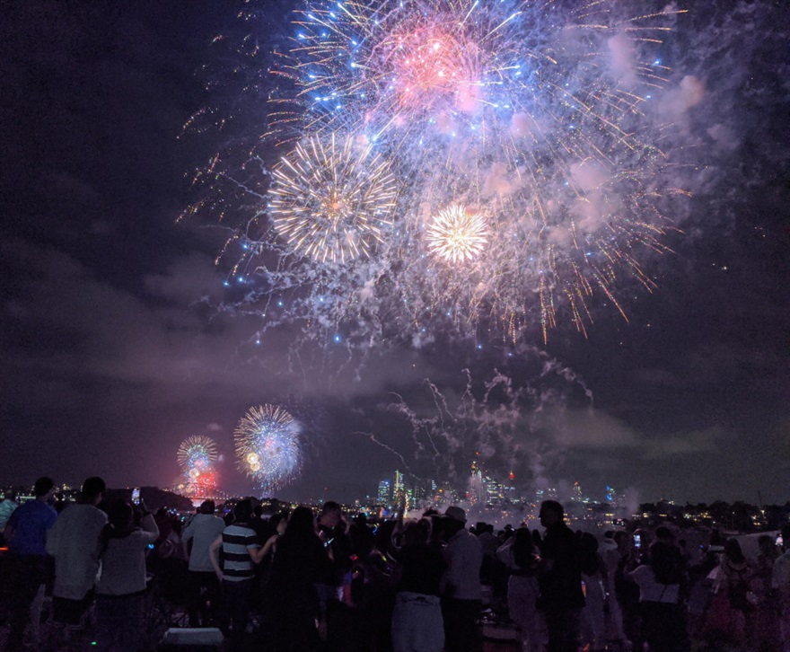 New Years Eve (NYE) Fireworks from Clarkes Point Reserve